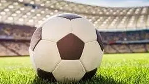 《太阳报揭秘：奥利塞助力埃泽融入枪手新篇章，棋艺对决展现深厚友谊！》