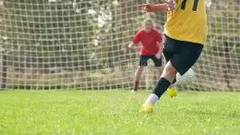 2026金童奖前瞻：新星埃斯特旺领跑，库巴西与卡尔紧随其后，争冠风云初现！